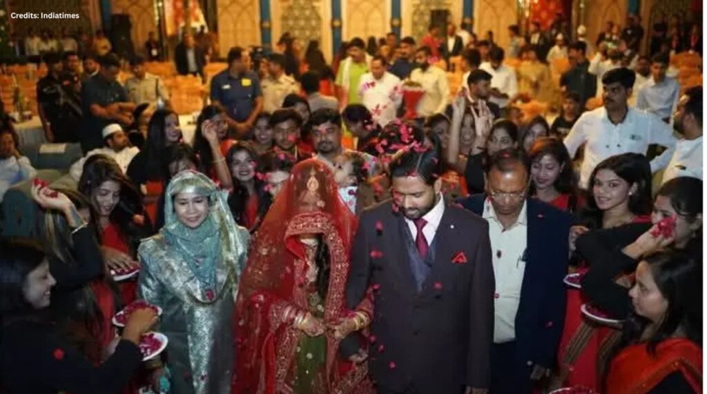 Khan Sir wife